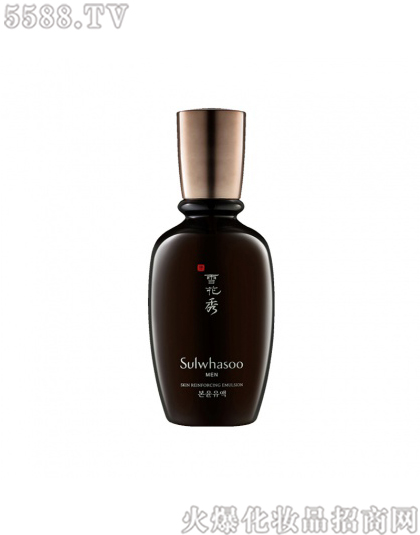 ���Ϻ�ӯ�M(j��n)�����Q(m��o)�����޹�˾��ѩ������ʿ����(r��n)��Һ