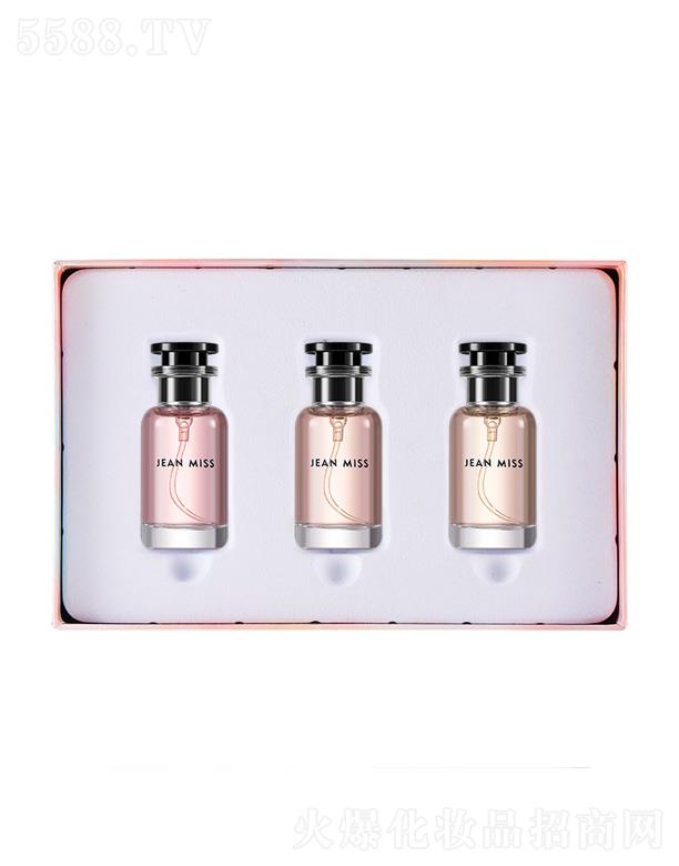 �㽭�G�һ��yƷ���޹�˾��С���������I(l��ng)��Ůʿ��ˮ�Y���b