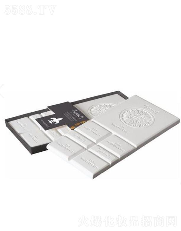 ������(�Ϻ�)Ʒ�ƹ����ɷ����޹�˾���Ϻ������� ��?sh��)۠��������ʯ�?��̫���ϵ�У��ʼ��Sβ����