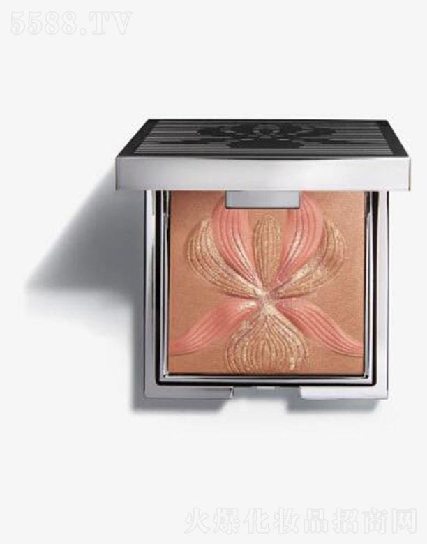 ϣ˼�裨�Ϻ������yƷ���Q(m��o)���޹�˾��ϣ˼�謓��ܰ�m������t����ȣ� Ԫ���ഺ����