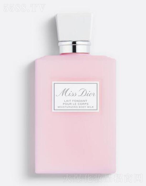 ��������̄�(w��)���Ϻ������޹�˾���ϊWС�㝙�w�� ÿ�����B(y��ng)���������w���w