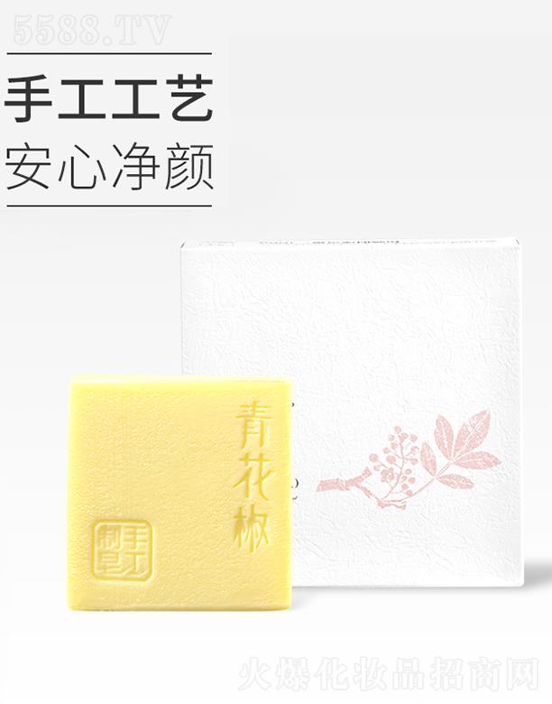 �|ƽ�������ﻯ�W(xu��)���޹�˾���M���໨���ֹ���������Ůʿ���� �������w�⻬���o��