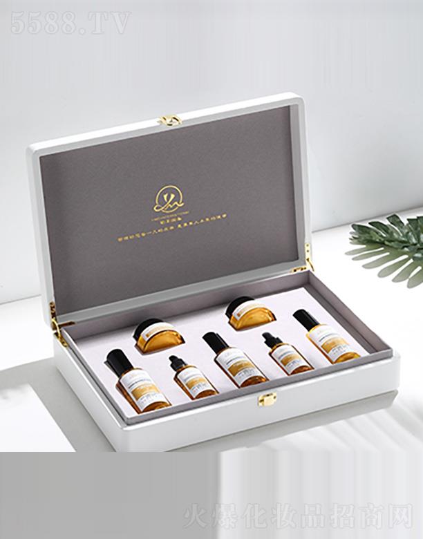 ���������r(sh��)�Ќ�(sh��)�I(y��)���޹�˾�������o(w��)Ͼ�{(di��o)�w�׺�