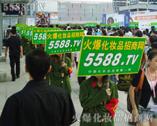 �҂���һ�����м���ĈF(tu��n)�