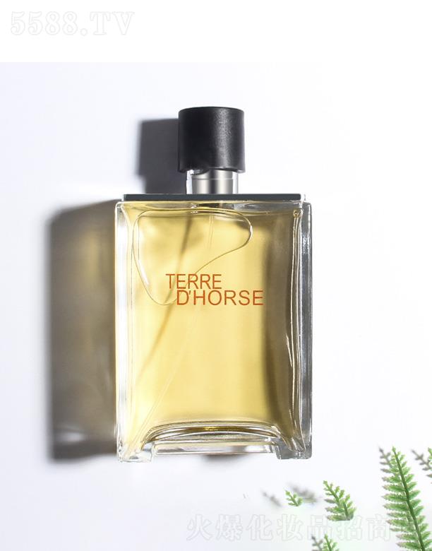 С����������ʿ��ˮ