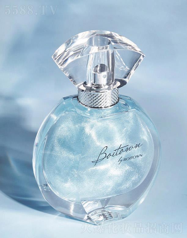 ϣ裨Ϻ(gu)HQ(mo)޹˾ϣO֮Ůʿˮ