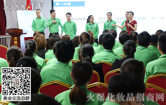 學(xué)習(xí)商務(wù)禮儀的感悟與啟發(fā) 學(xué)習(xí)商務(wù)禮儀的感悟與啟發(fā)