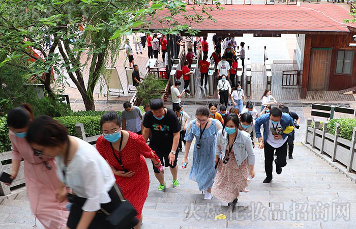 因信任而踏實(shí)因收獲而升華 因信任而踏實(shí)因收獲而升華