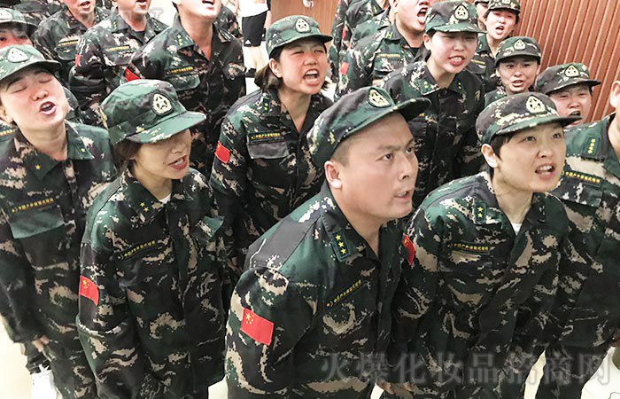 ���ѸЄ�֮��������ж�֮�У�