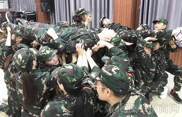 ȫ���Ը����F�Y(ji��)һ�����҂��ǻ𱬵ľ�Ӣ��(zh��n)ʿ��