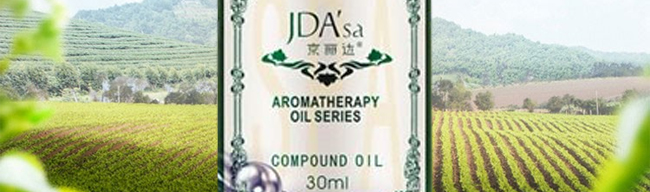 ���}����