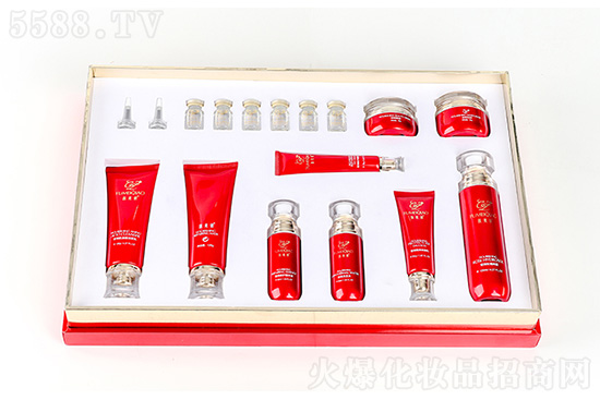 膚美俏瑩潤靚膚十件套 膚美俏瑩潤靚膚十件套