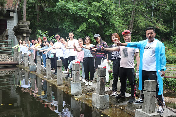 領(lǐng)略山川 品悟文化 領(lǐng)略山川 品悟文化