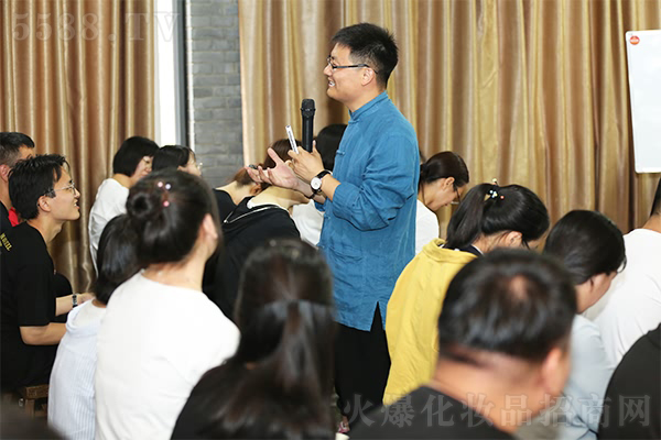 探尋老子升仙之地,學(xué)習(xí)老子文化經(jīng)典 探尋老子升仙之地,學(xué)習(xí)老子文化經(jīng)典