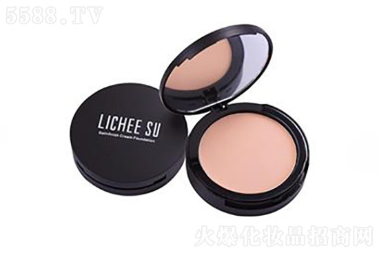 戀枝秀瑩潤亮澤粉底霜 戀枝秀瑩潤亮澤粉底霜