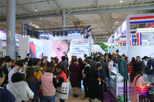 第48屆CCBE成都美業(yè)博覽會現(xiàn)場 第48屆CCBE成都美業(yè)博覽會現(xiàn)場