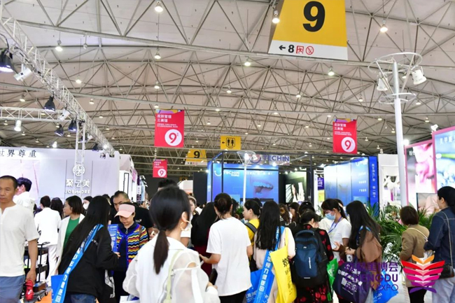 第48屆CCBE成都美業(yè)博覽會現(xiàn)場 第48屆CCBE成都美業(yè)博覽會現(xiàn)場