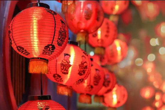 廣州品優(yōu)美妝祝您龍年新年快樂,萬事如意! 廣州品優(yōu)美妝祝您龍年新年快樂,萬事如意!