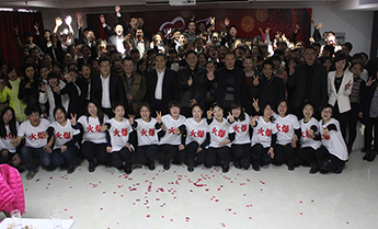 �¾��𱬾W(w��ng)����18����