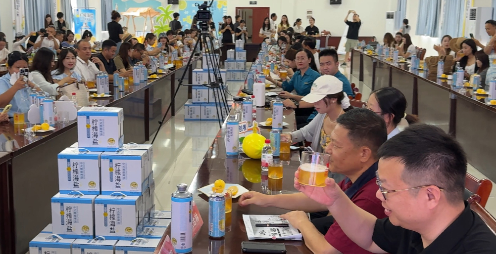 �¾��𱬾W(w��ng)����18����