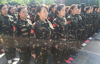 ����Ӗ���˱������ψF꠺�����