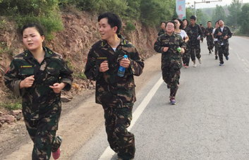 15ͽĥZ𱬾W(wng)T;ӢFO