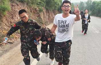 ]б˸ߵɽ]б_h·