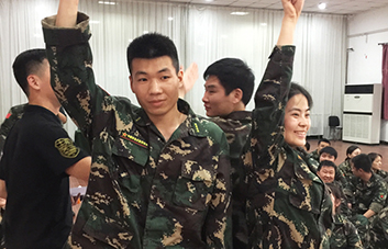 \IᢷɛQǧؠA