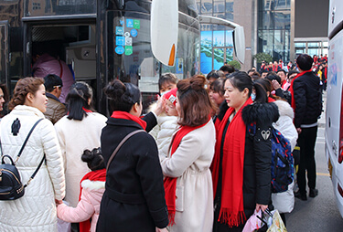 10𱬼(du)܇(ch)@һ